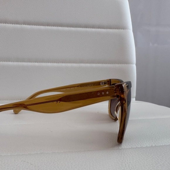 Sunglasses - Picture 2 of 5